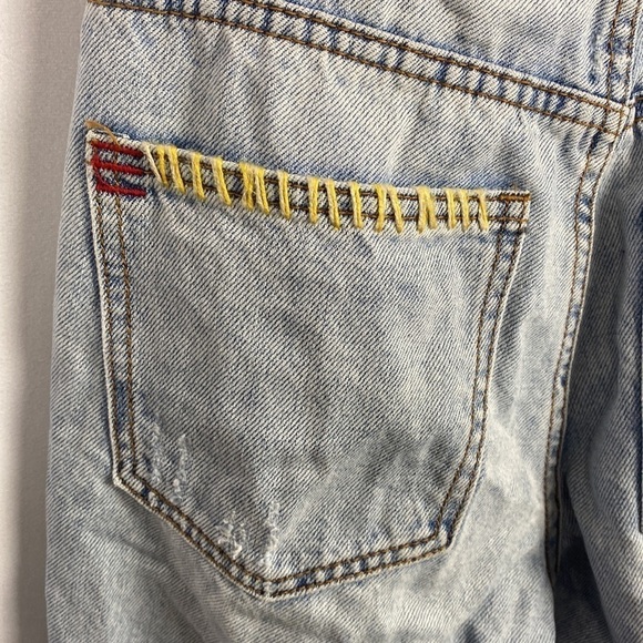 BDG High-Waisted Cowboy Jean – Printed Patchwork - Size 24 - Picture 12 of 16